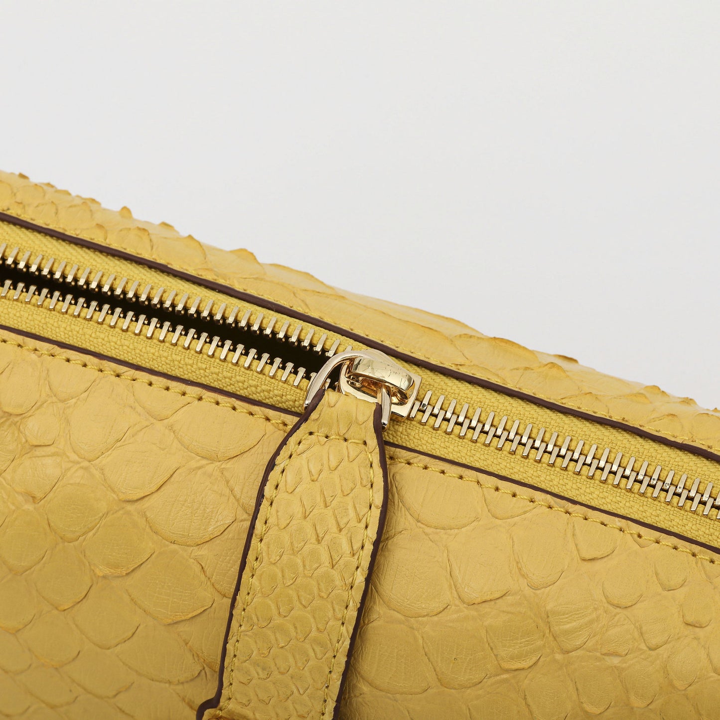 2025New Python Skin Women's Bag Genuine Leather Soft Box Bag High-end Feel Single Shoulder Crossbody Bag Women's Underarm Small Square Bag